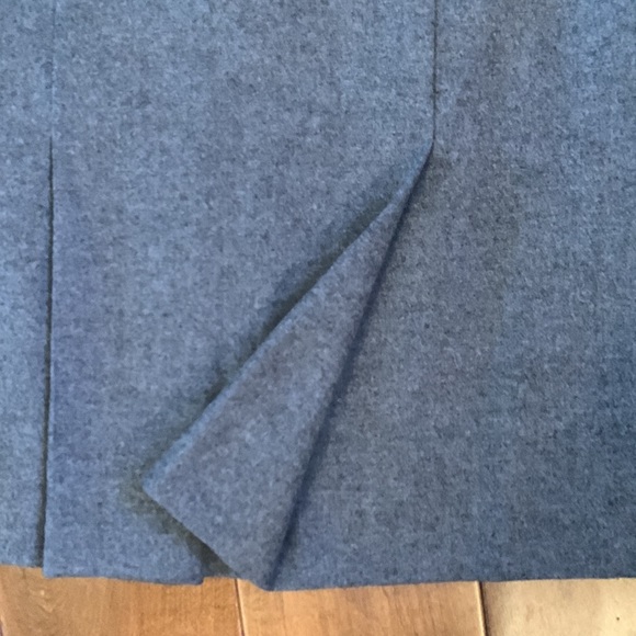 Mirella Cavorso Wool Skirt - Picture 3 of 9